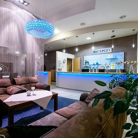 Hotel Nowy Dwor トシェブニツァ エクステリア 写真