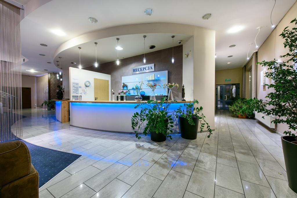 Hotel Nowy Dwor トシェブニツァ エクステリア 写真