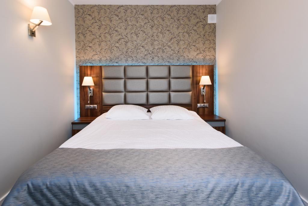 Hotel Nowy Dwor トシェブニツァ エクステリア 写真