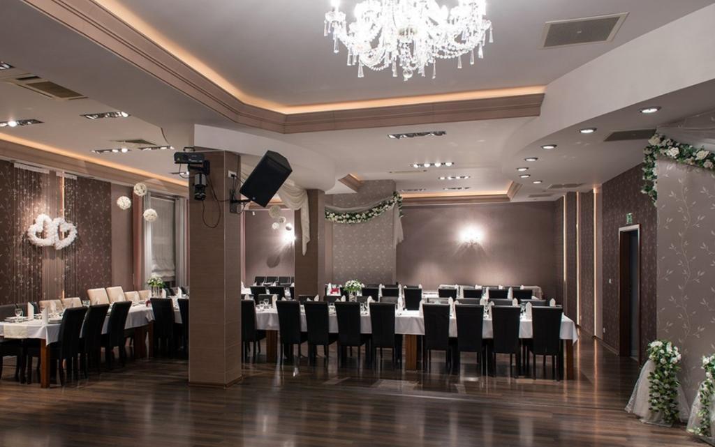 Hotel Nowy Dwor トシェブニツァ エクステリア 写真