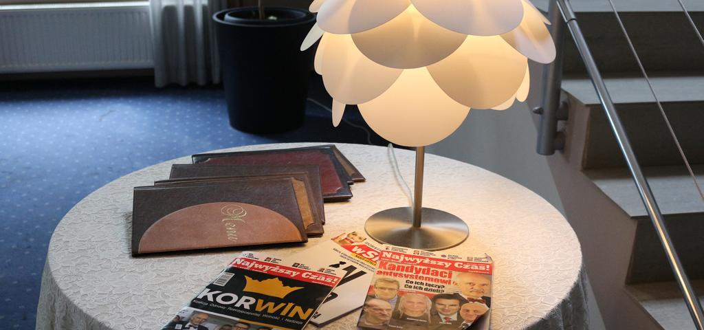 Hotel Nowy Dwor トシェブニツァ エクステリア 写真
