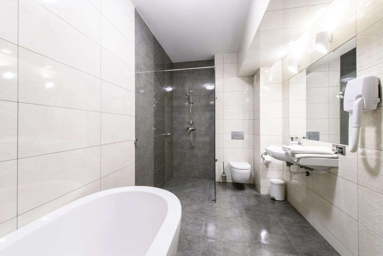 Hotel Nowy Dwor トシェブニツァ エクステリア 写真
